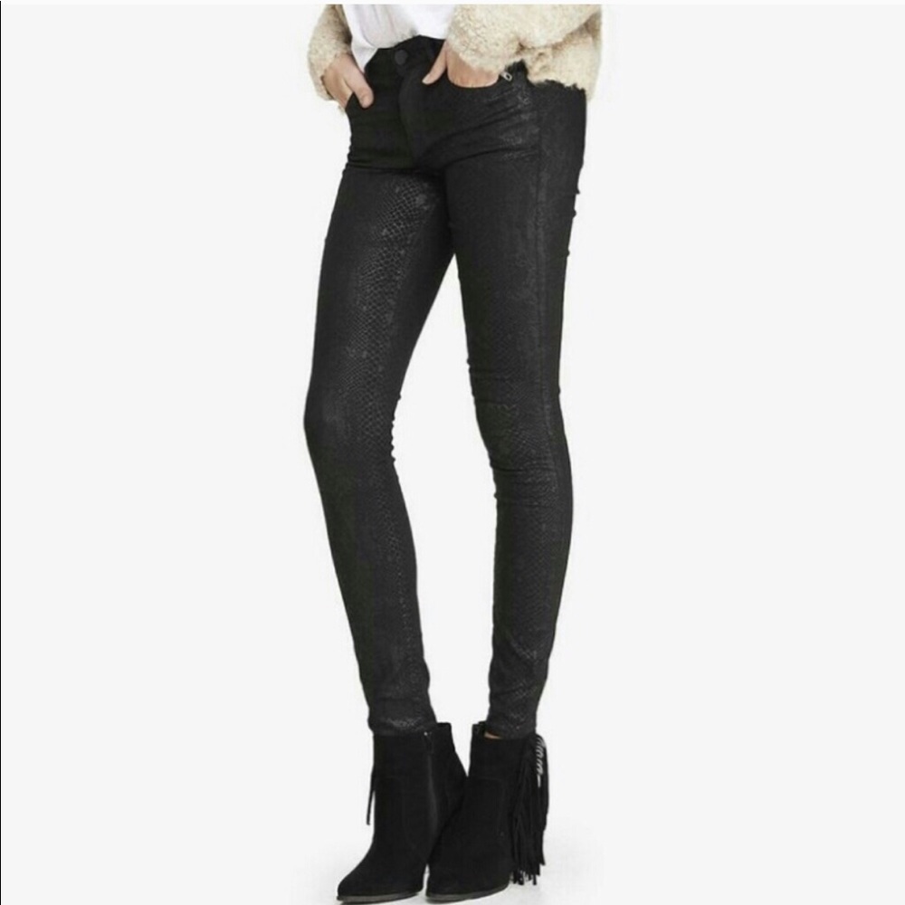 Express-NEW-Black/black Snakeskin stretch denim👠